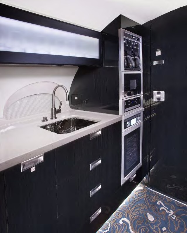 Jet countertop including sink and oven onboard