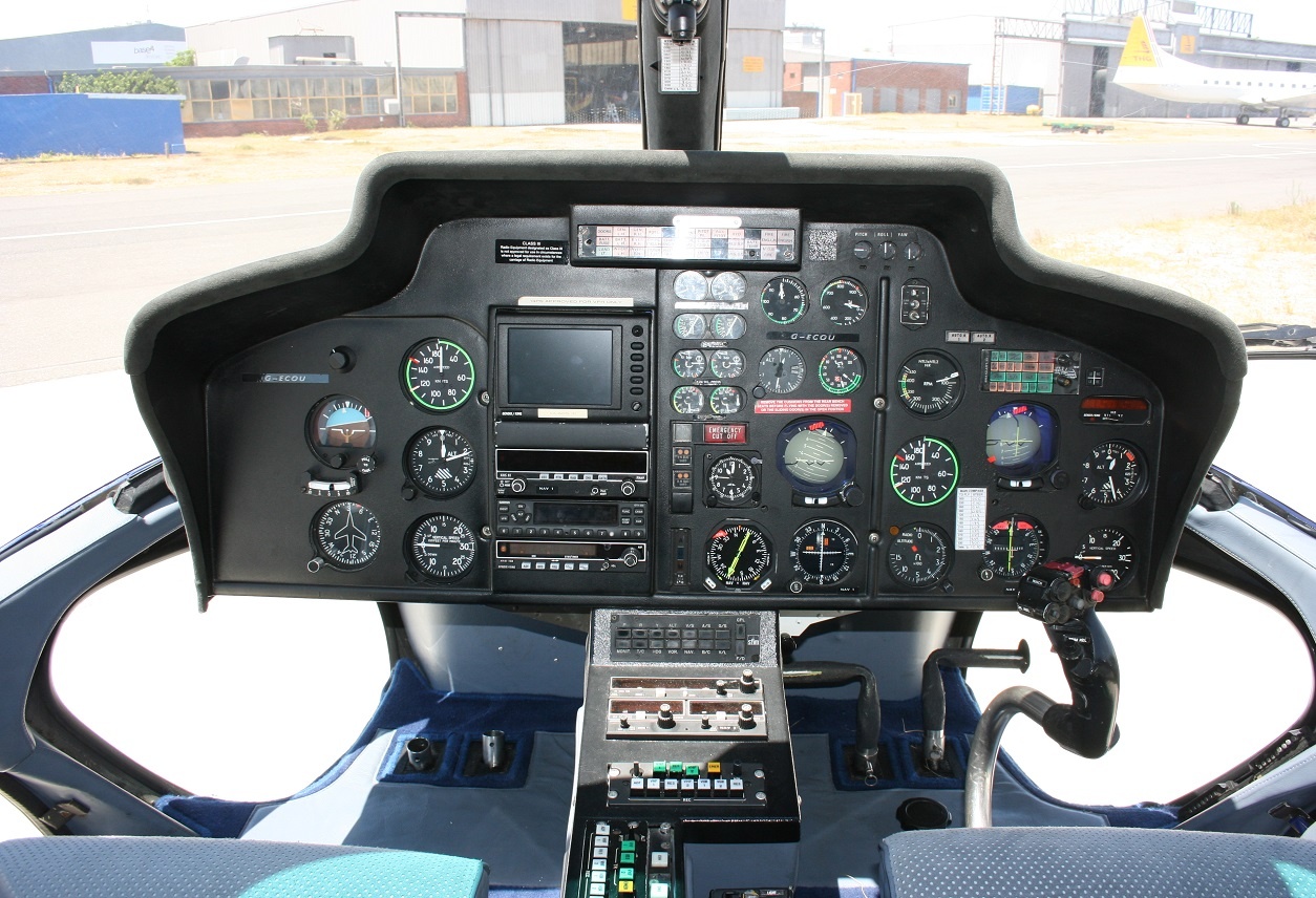 Cockpit of the 1990 Eurocopter AS355-F2 S/N 5464 helicopter on Freestream