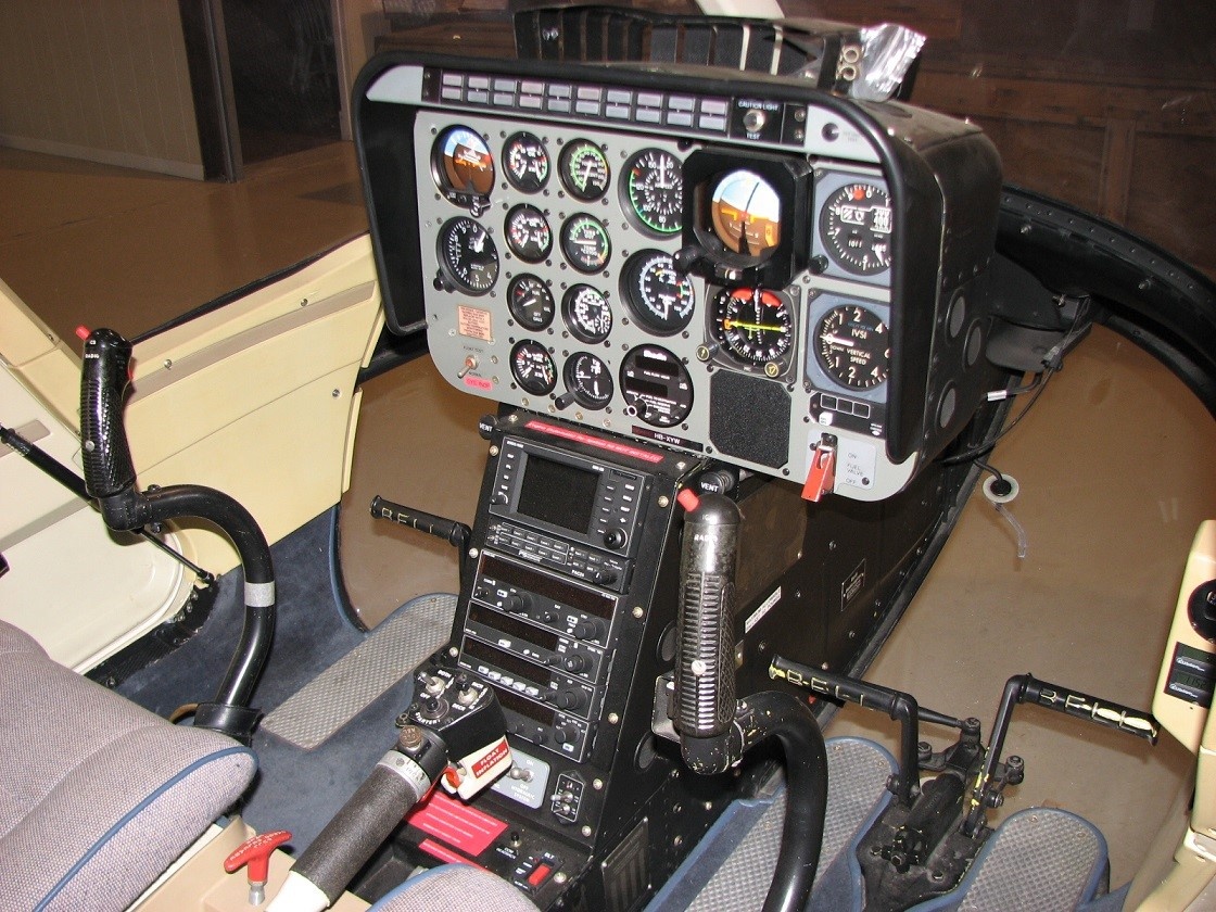 Cockpit of the 1991 Bell 206 B III S/N 4180 helicopter on Freestream